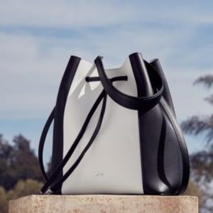 Lauren Ralph Lauren Bucket Bag